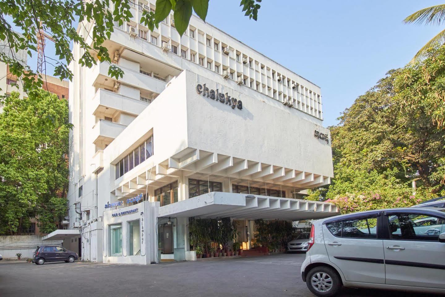 Hotel Chalukya Bangalore Exterior photo